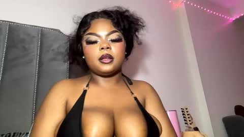 Princess Momo online show from 01-28-25, 07:22