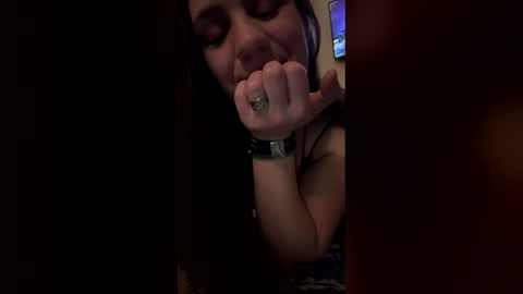 momoxx00 online show from 03-12-26, 05:35