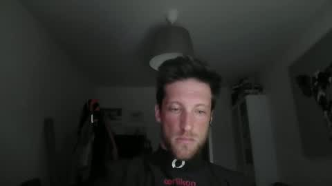 Snapshot of moms_little_monster chatting on 12-11-24, 07:03 moms_little_monster online show from 12-11-24, 07:03