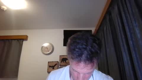 Snapshot of moms_little_monster chatting on 10-12-25, 07:24 moms_little_monster online show from 10-12-25, 07:24