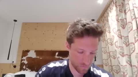 moms_little_monster online show from 11-17-25, 03:07