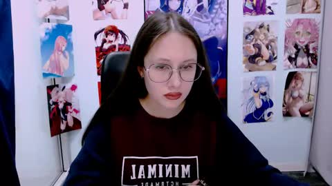 Mona  online show from 03-09-25, 09:24