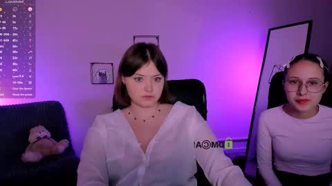 Mona  online show from 09-29-25, 07:40