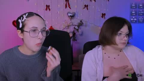 Mona  online show from 04-19-26, 07:16