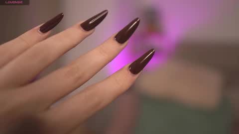 Mona Lisss online show from 10-17-25, 11:35