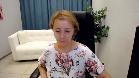 Mona online show from 06-19-26, 02:10