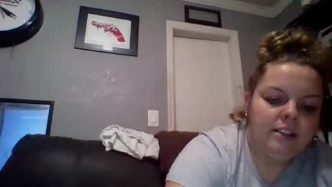 Snapshot of monamakeumoana88 chatting on 11-22-25, 01:04 monamakeumoana88 online show from 11-22-25, 01:04
