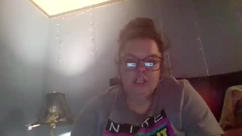 Snapshot of monamakeumoana88 chatting on 01-11-26, 02:16 monamakeumoana88 online show from 01-11-26, 02:16