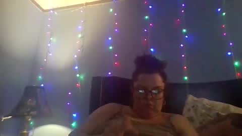 Snapshot of monamakeumoana88 chatting on 01-14-26, 01:44 monamakeumoana88 online show from 01-14-26, 01:44