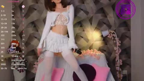 Mona online show from 12-04-25, 03:21