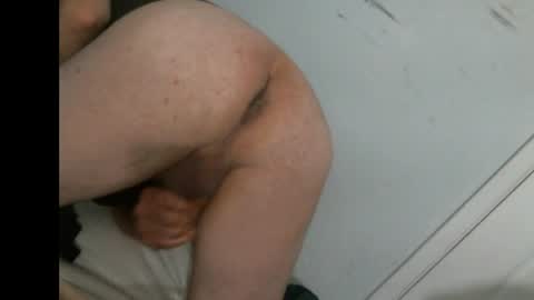 Snapshot of monasnuts chatting on 06-14-26, 08:05 monasnuts online show from 06-14-26, 08:05