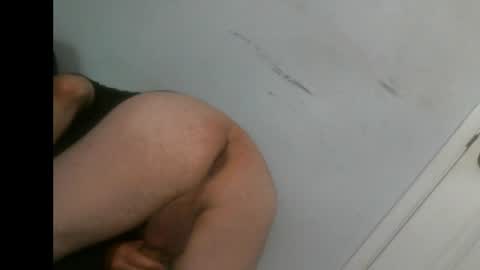 Snapshot of monasnuts chatting on 06-18-26, 05:41 monasnuts online show from 06-18-26, 05:41
