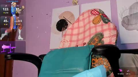 Snapshot of monica_collins chatting on 10-18-25, 05:43 moni online show from 10-18-25, 05:43