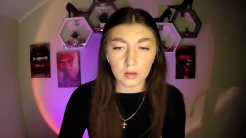 Snapshot of monica_sweets chatting on 09-12-25, 07:52 sweet girl and shine body online show from 09-12-25, 07:52