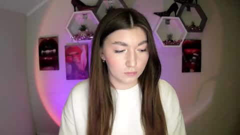 Snapshot of monica_sweets chatting on 09-15-25, 11:10 sweet girl and shine body online show from 09-15-25, 11:10