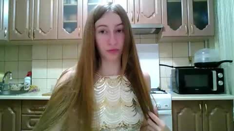 Monica online show from 03-09-26, 09:08