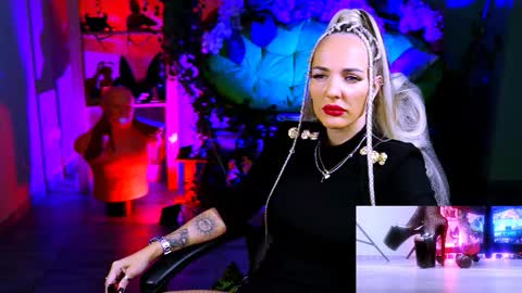 Monika online show from 11-03-25, 11:11