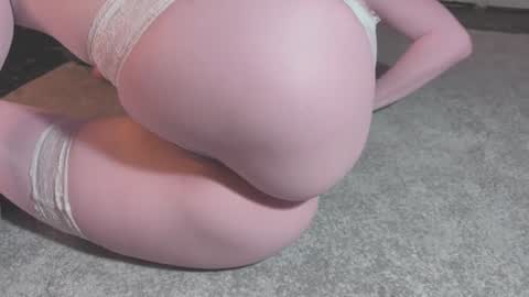 Snapshot of monicami chatting on 07-06-26, 03:03 Monica online show from 07-06-26, 03:03