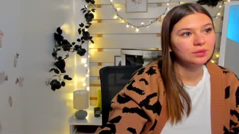 Monika online show from 02-16-26, 01:18