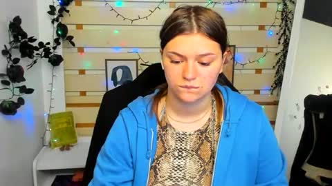 Monika online show from 04-23-26, 12:29