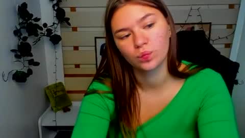 Monika online show from 07-09-26, 09:57