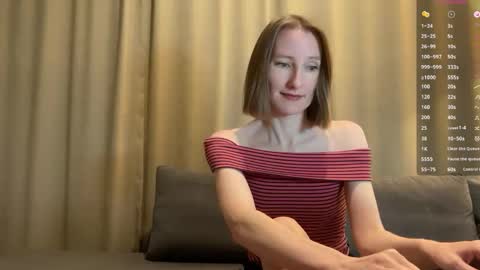 Snapshot of monikabos chatting on 03-06-25, 10:15 MonikaBos online show from 03-06-25, 10:15