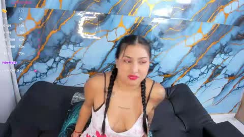 monikk__harrison online show from 04-24-26, 12:18