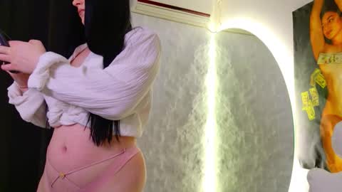 Ask me online show from 11-24-25, 06:24