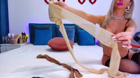 moniquebliss online show from 03-11-25, 04:43