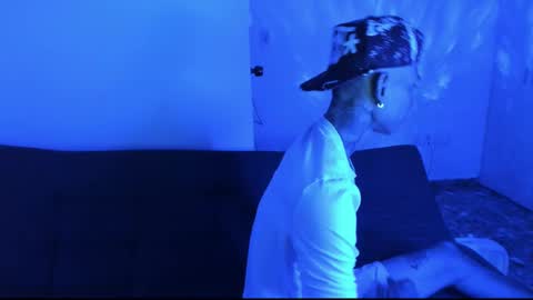 Snapshot of monkeyd_66 chatting on 12-13-24, 06:10 monkeyd_66 online show from 12-13-24, 06:10