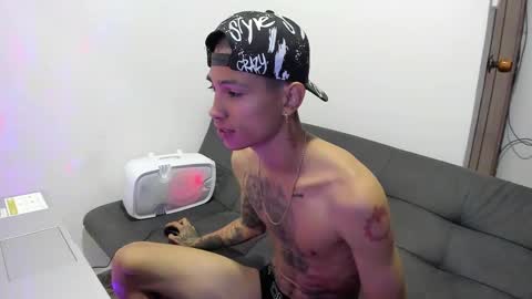 Snapshot of monkeyd_66 chatting on 12-19-24, 10:56 monkeyd_66 online show from 12-19-24, 10:56