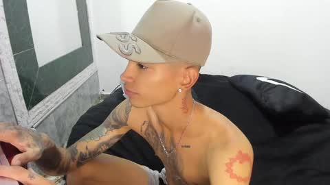 Snapshot of monkeyd_66 chatting on 01-28-25, 11:07 monkeyd_66 online show from 01-28-25, 11:07