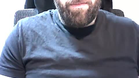 Snapshot of monster_bater01 chatting on 02-10-25, 10:51 jamal online show from 02-10-25, 10:51