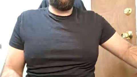 Snapshot of monster_bater01 chatting on 03-01-25, 11:26 jamal online show from 03-01-25, 11:26