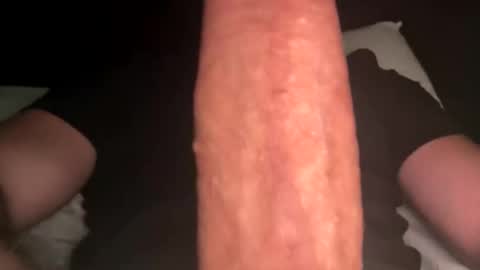 Snapshot of monsterc0ckguyyy chatting on 10-31-25, 06:20 monsterc0ckguyyy online show from 10-31-25, 06:20