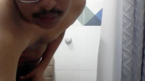 Snapshot of monty326 chatting on 12-31-24, 03:42 monty326 online show from 12-31-24, 03:42