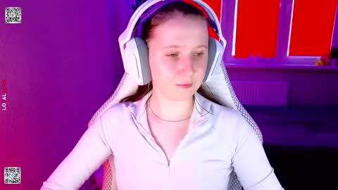 Lola online show from 03-26-26, 11:05