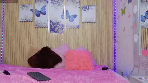 Moon online show from 04-23-26, 12:29