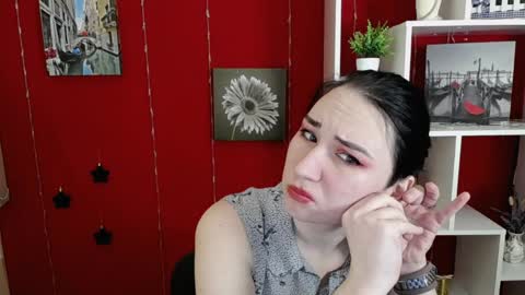 Diana online show from 01-24-25, 04:49