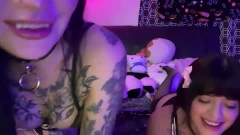 Moon online show from 03-13-26, 06:09