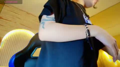 Moon online show from 06-13-26, 12:36