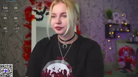 Emilia online show from 10-30-25, 11:33