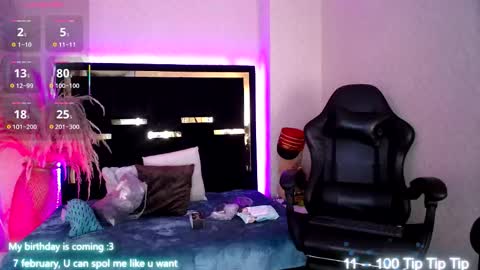 Moon Water   online show from 02-06-26, 11:13