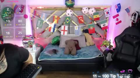 Moon Water   online show from 06-25-26, 10:42