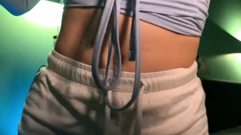 Snapshot of moonfaced_ chatting on 03-31-26, 06:30 Ann online show from 03-31-26, 06:30