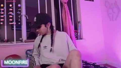 Nicky  online show from 03-05-25, 05:50