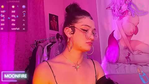 Nicky  online show from 09-30-25, 07:02