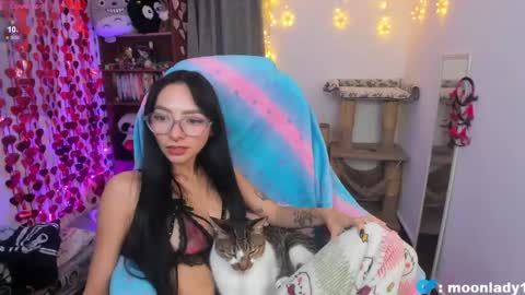 MOON  online show from 04-18-26, 02:26