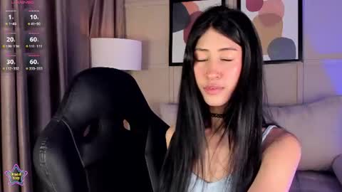 Snapshot of moonlight_brat chatting on 07-01-26, 06:26 Ivy online show from 07-01-26, 06:26
