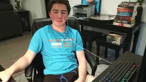 Snapshot of moonlighter7 chatting on 02-01-26, 02:32 moonlighter7 online show from 02-01-26, 02:32